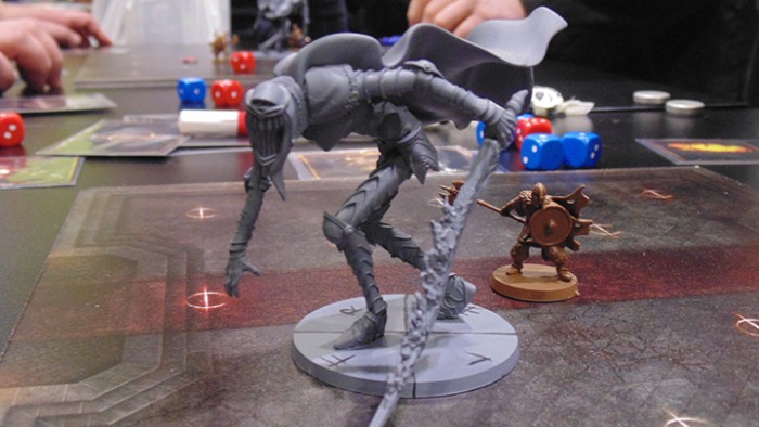 Dark Souls: The Board Game é financiado rapidamente 37 dark-souls-jogo-de-tabuleiro-kickstarter-01-700x394