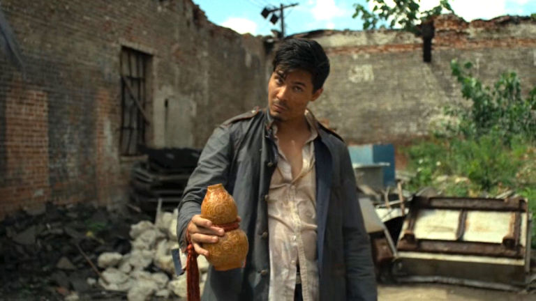 gallery 1490116100 lewis tan iron fist 2