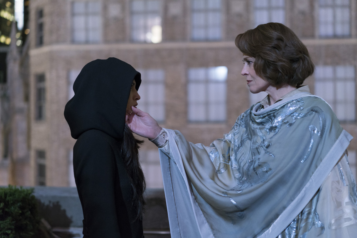 Review: Os Defensores - 1º Temporada 35 the defenders sigourney weaver