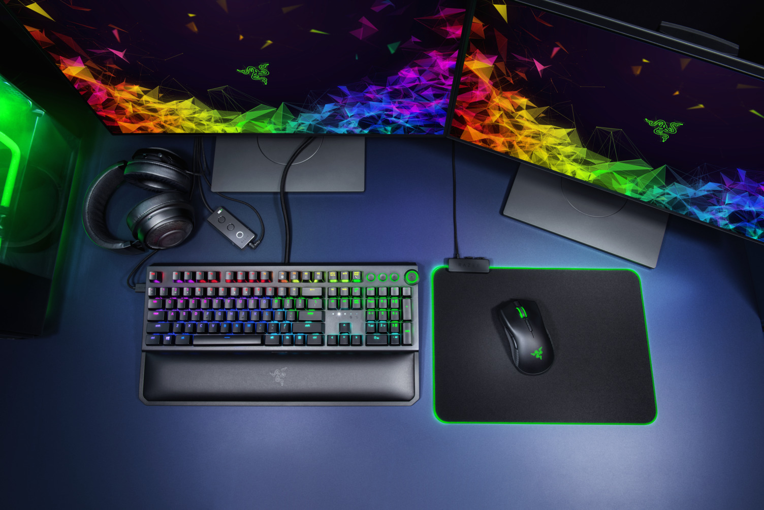 Blackwidow Elite 2018 Setup Shoot Chroma Media Control Kraken TE Spatial Sound Gholiathus Chroma Mamba Wireless Desktop 3