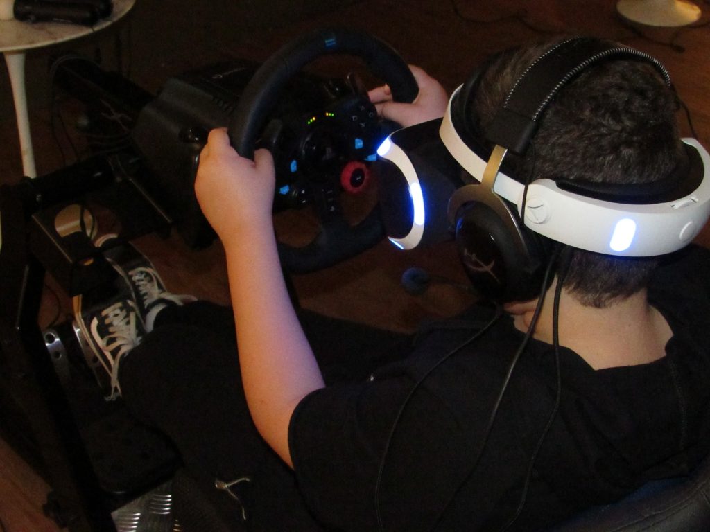 Experiência imersiva é o foco do estúdio de realidade virtual VR Xperience, no Yurb 35 obj strip 159917 1 full