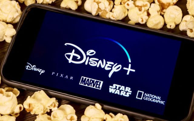 O Diretor Presidente da Disney, Bob Chapek, confirmou que a plataforma da Disney+ chegará à América Latina e no Brasil em novembro de 2020.