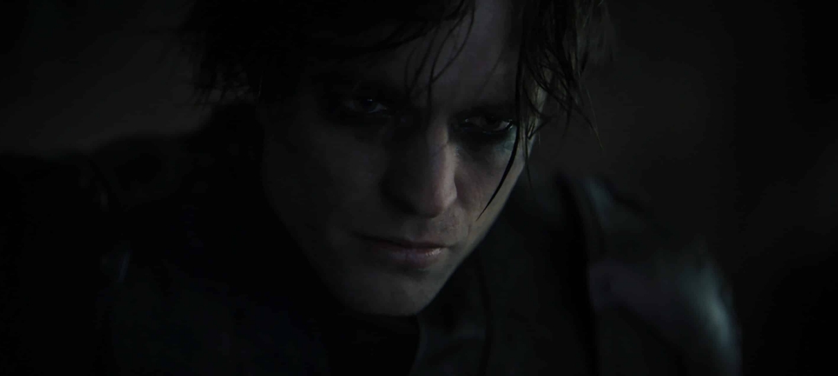 Site estrangeiro confirma que Robert Pattinson testou positivo para o Covid-19 e, portanto, as gravações do longa foram suspensas pela Warner.