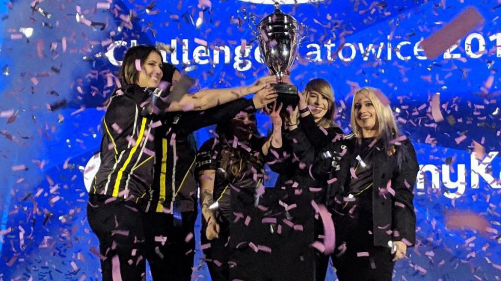 Riot lança programa para incentivar cenário feminino de e-sports 36 https blogs images.forbes.com shlomosprung files 2019 07 Dignitas Champions