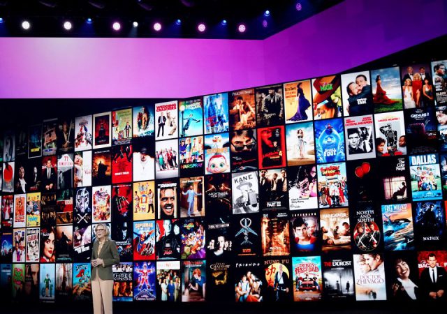 O HBO Max informou oficialmente que chegará ao Brasil no final de junho de 2021. No entanto, a data de lançamento ainda não foi revelada assim como o preço do serviço que pertence ao conglomerado WarnerMedia.