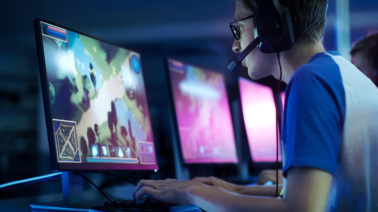 GAMER