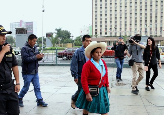 LR MAXIMA GOING TO THE COURT 1