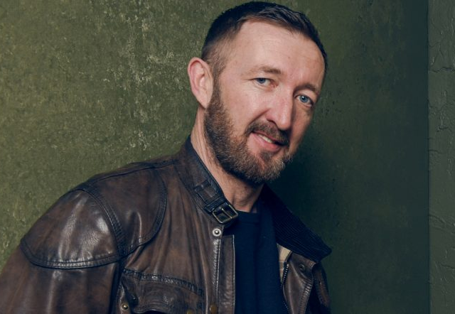 Ralph Ineson como Galactus para O quarteto fantástico