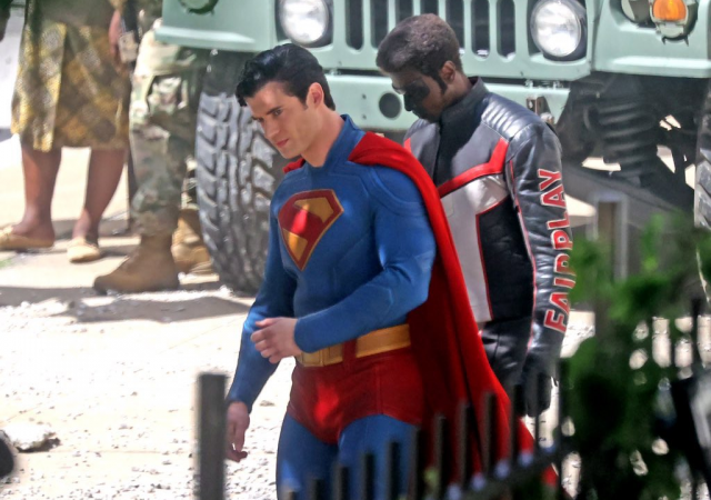 Superman é o novo filme de James Gunn com o ator David Corenswet vivendo o herói.