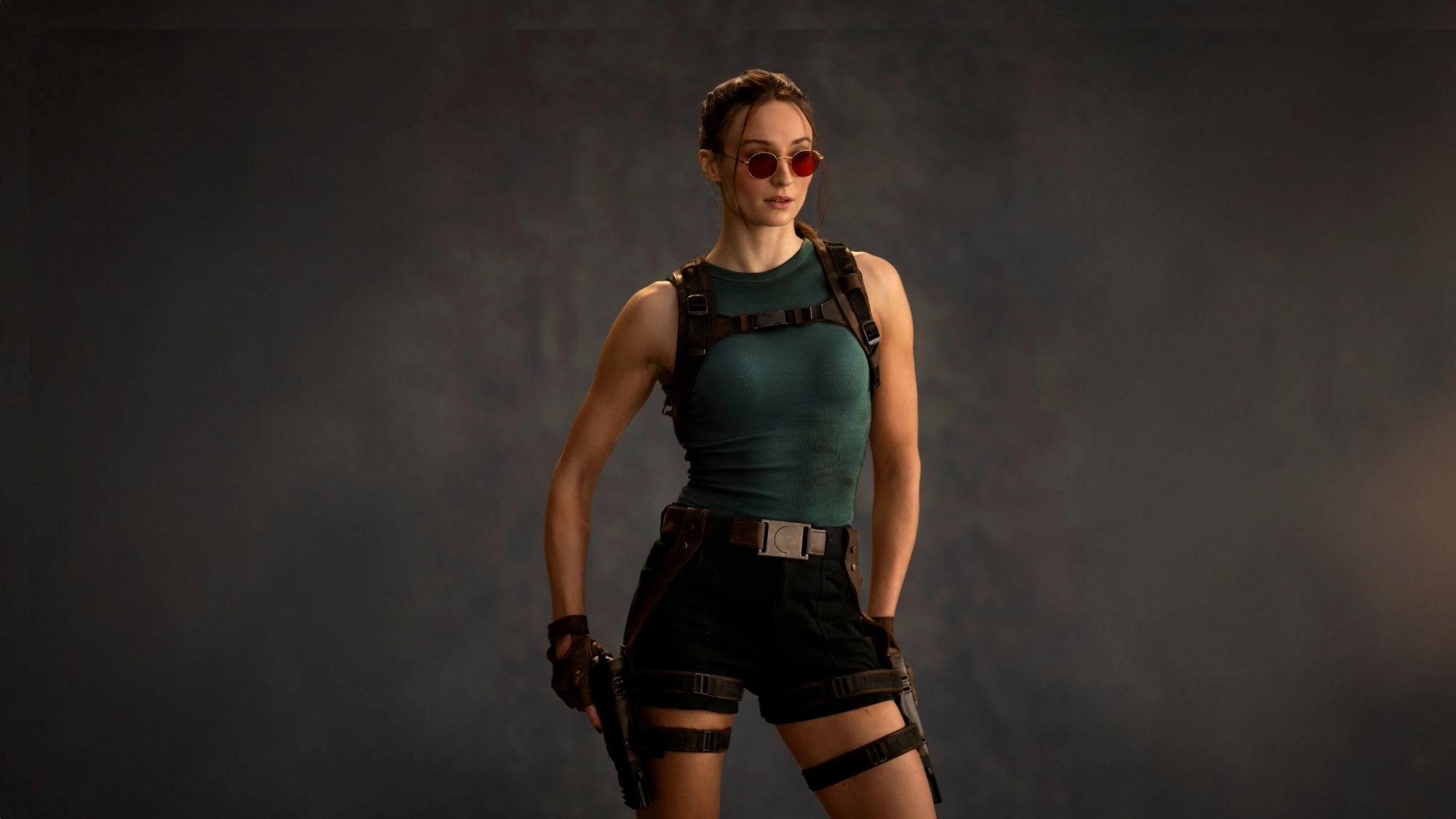 sophie turner tomb raider