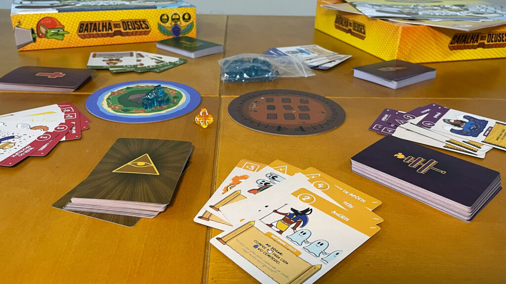 Batalha dos Deuses, da asmodee, coloca divindades em uma disputa irreverente por fiéis 39 Batalha dos Deuses
