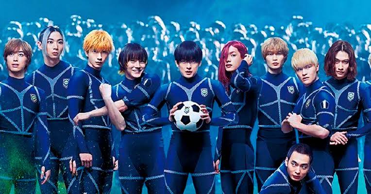 Mangás de futebol: das jogadas impossíveis ao futebol mais realista em histórias para todos os gostos 41 manga futebol blue lock live action sato company img01